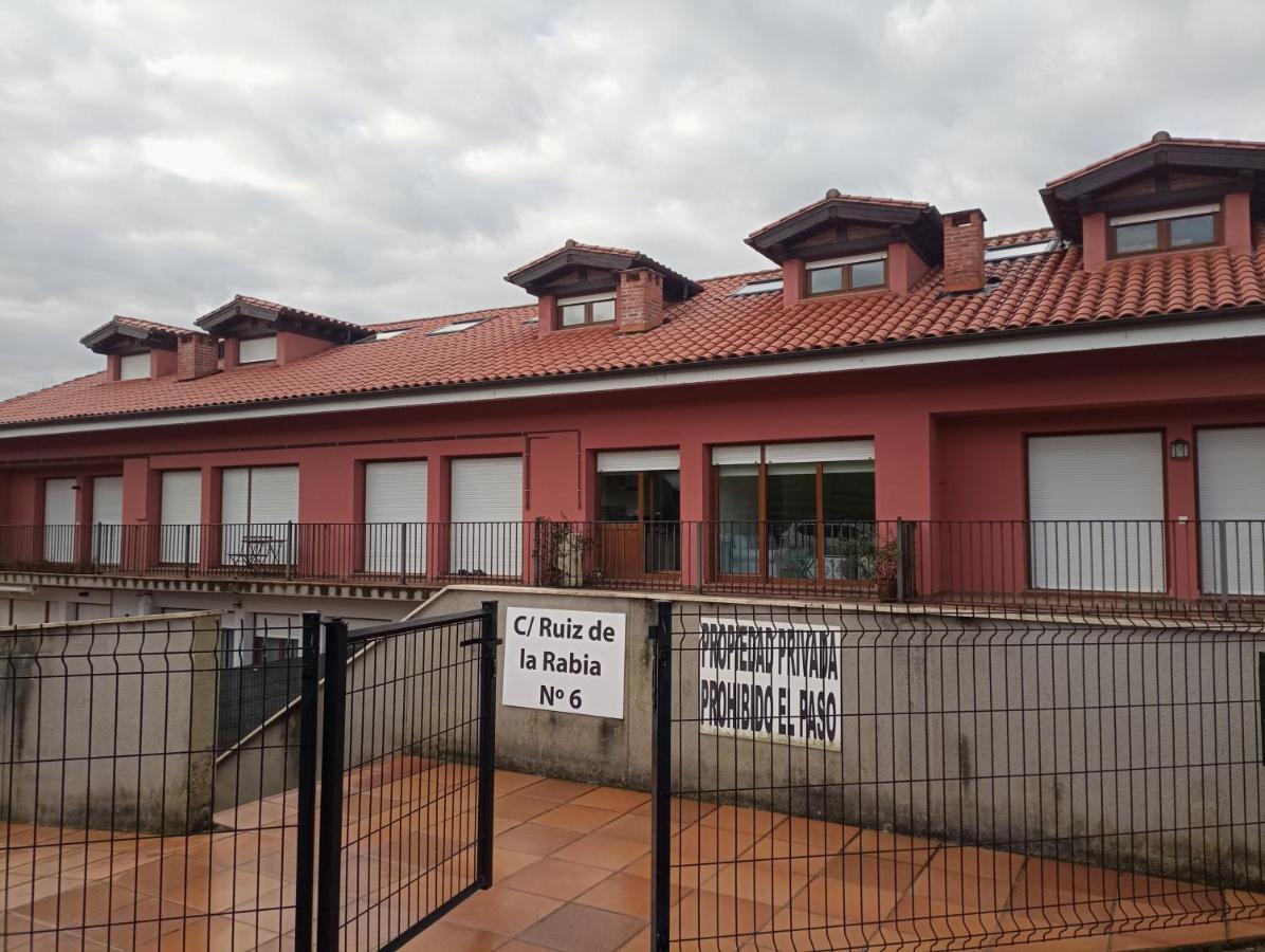 Apartamento Con Terraza Комильяс Экстерьер фото